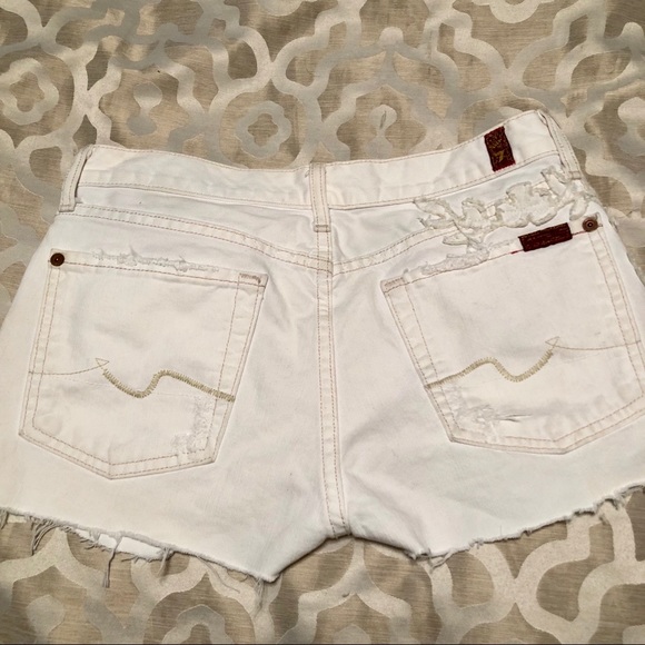 7 For All Mankind Jean Shorts - Picture 3 of 4